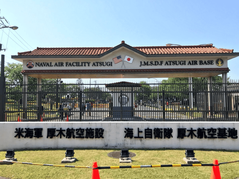 乌克兰不入北约<strong></p>
<p>一元月亮币</strong>?泽连斯基同意下课?