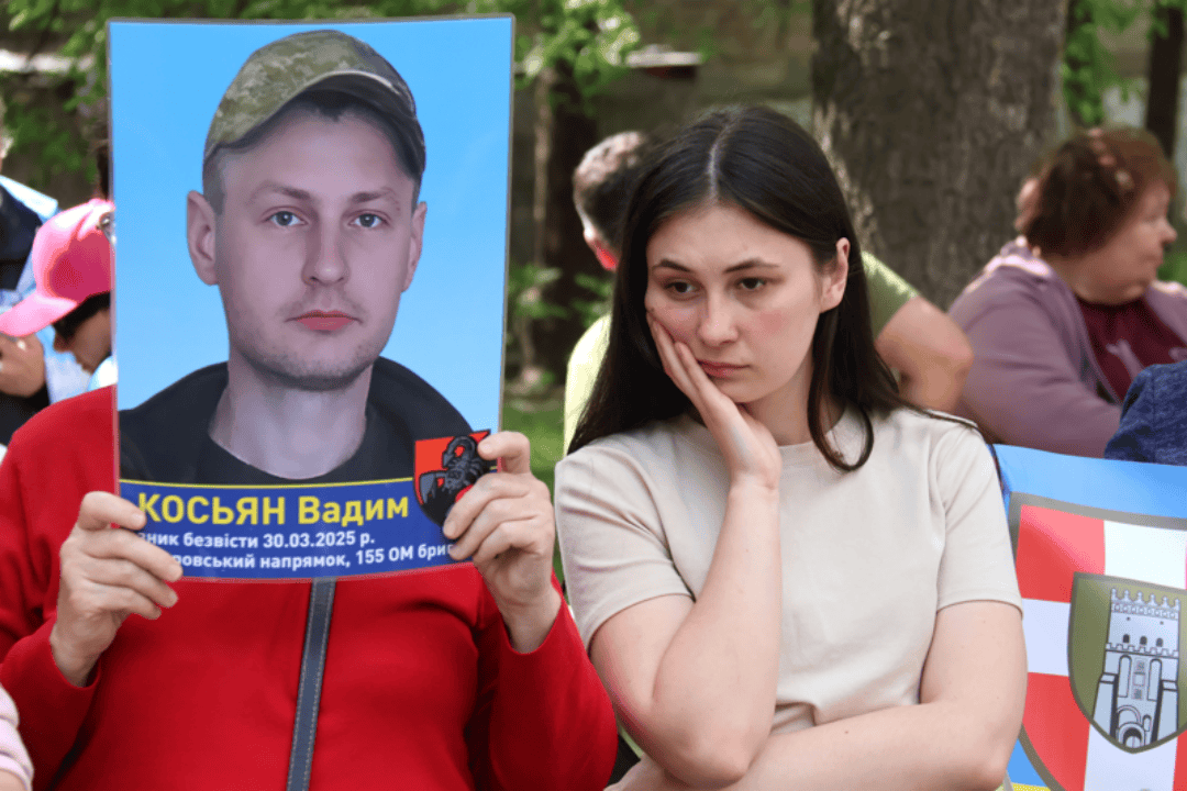 乌克兰不入北约<strong></p>
<p>一元月亮币</strong>?泽连斯基同意下课?