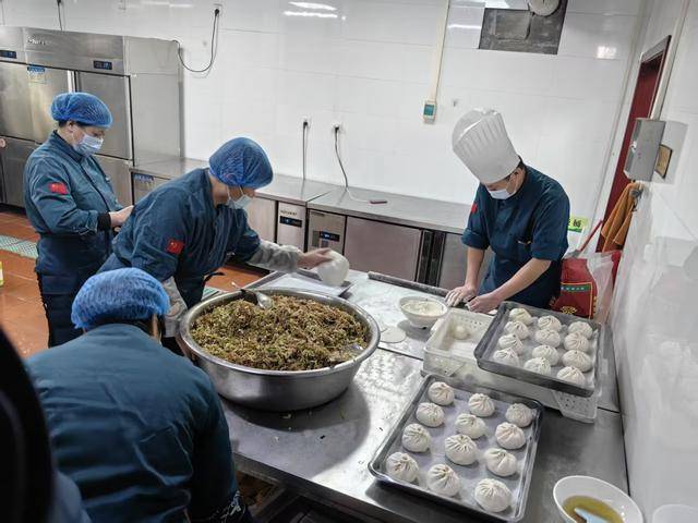 因为包子太好吃<strong></p>
<p>炒币大师</strong>,河南这家物流企业出圈了!