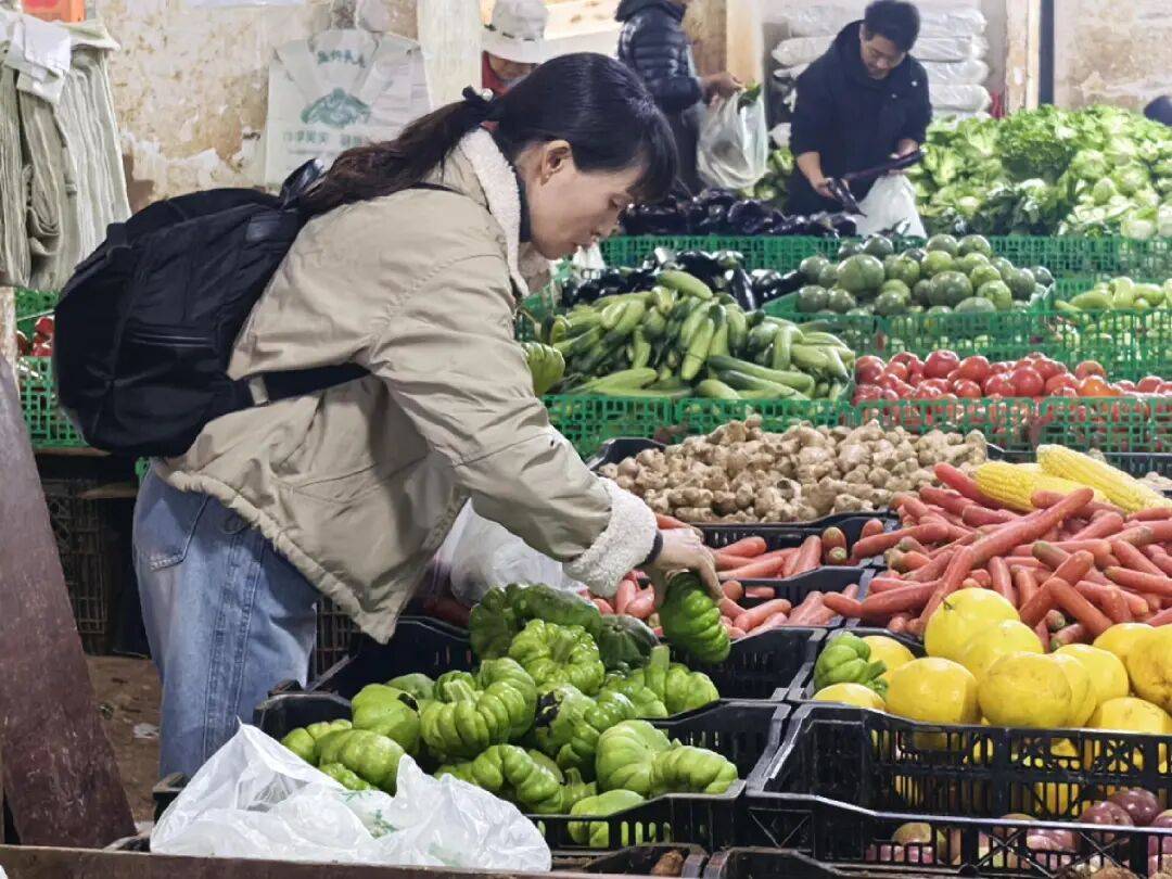 价格飙升至70元/公斤<strong></p>
<p>ela币行情</strong>!很多昆明人家中必备……