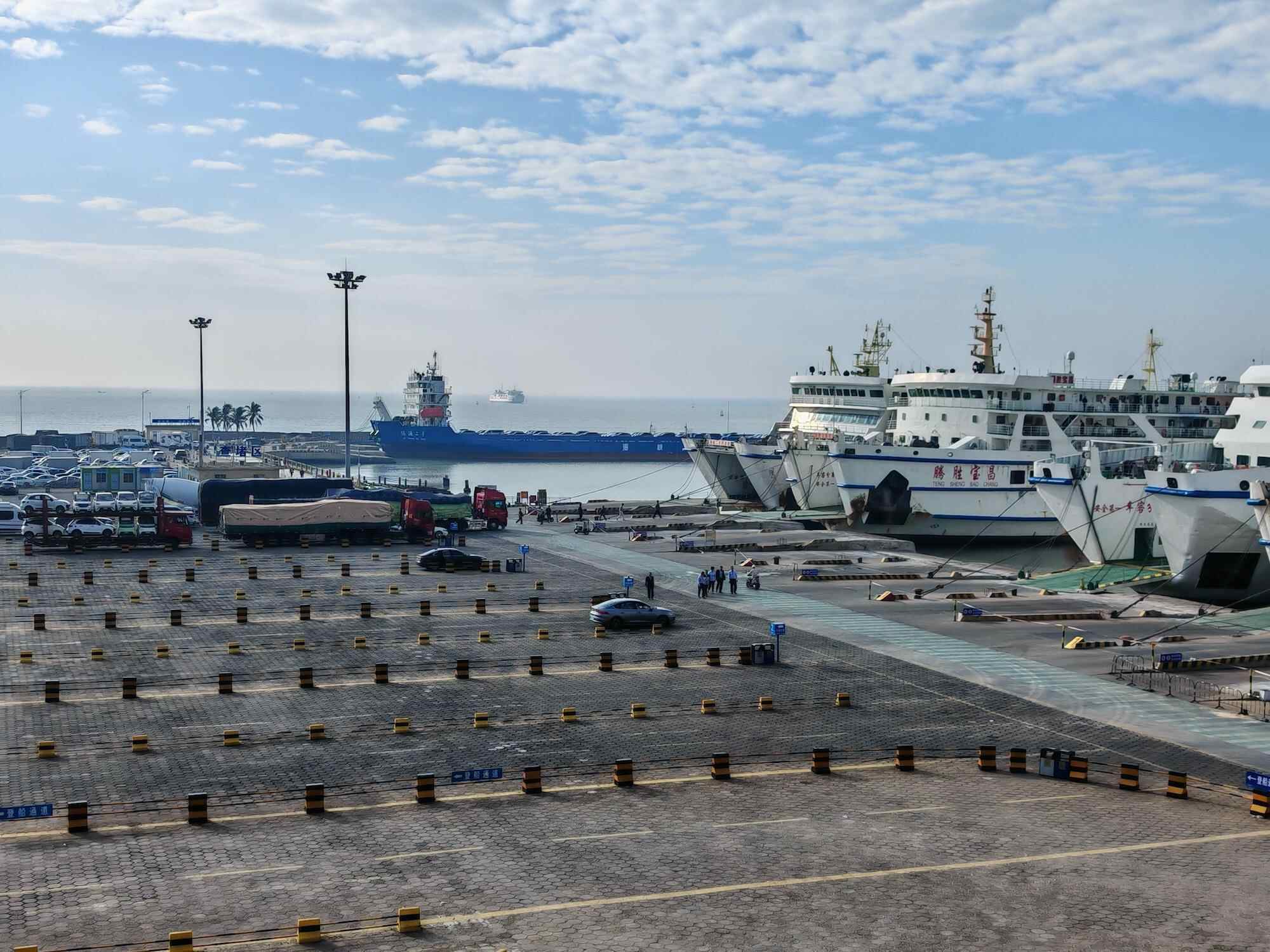 海南自贸港将迎来全岛封关,琼州海峡客货运量显著增长