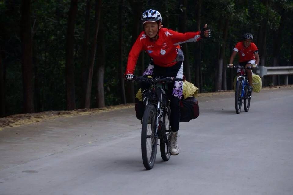 71岁奶奶获健美比赛冠军：被儿媳夸偶像<strong></p>
<p>币乎下载</strong>，无视“老了就在家等死”的言论