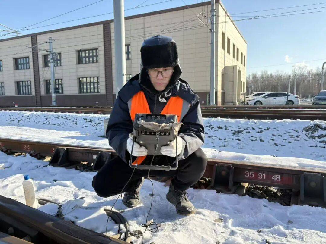 【班组基因 沈阳力量】沈阳地铁“钢轨神探”有一双“火眼金睛”<strong></p>
<p>看币圈</strong>！